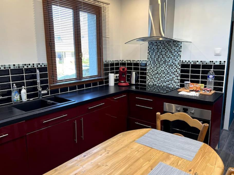 Appartement Calme Au Coeur Du Jardin Violaines Luaran gambar